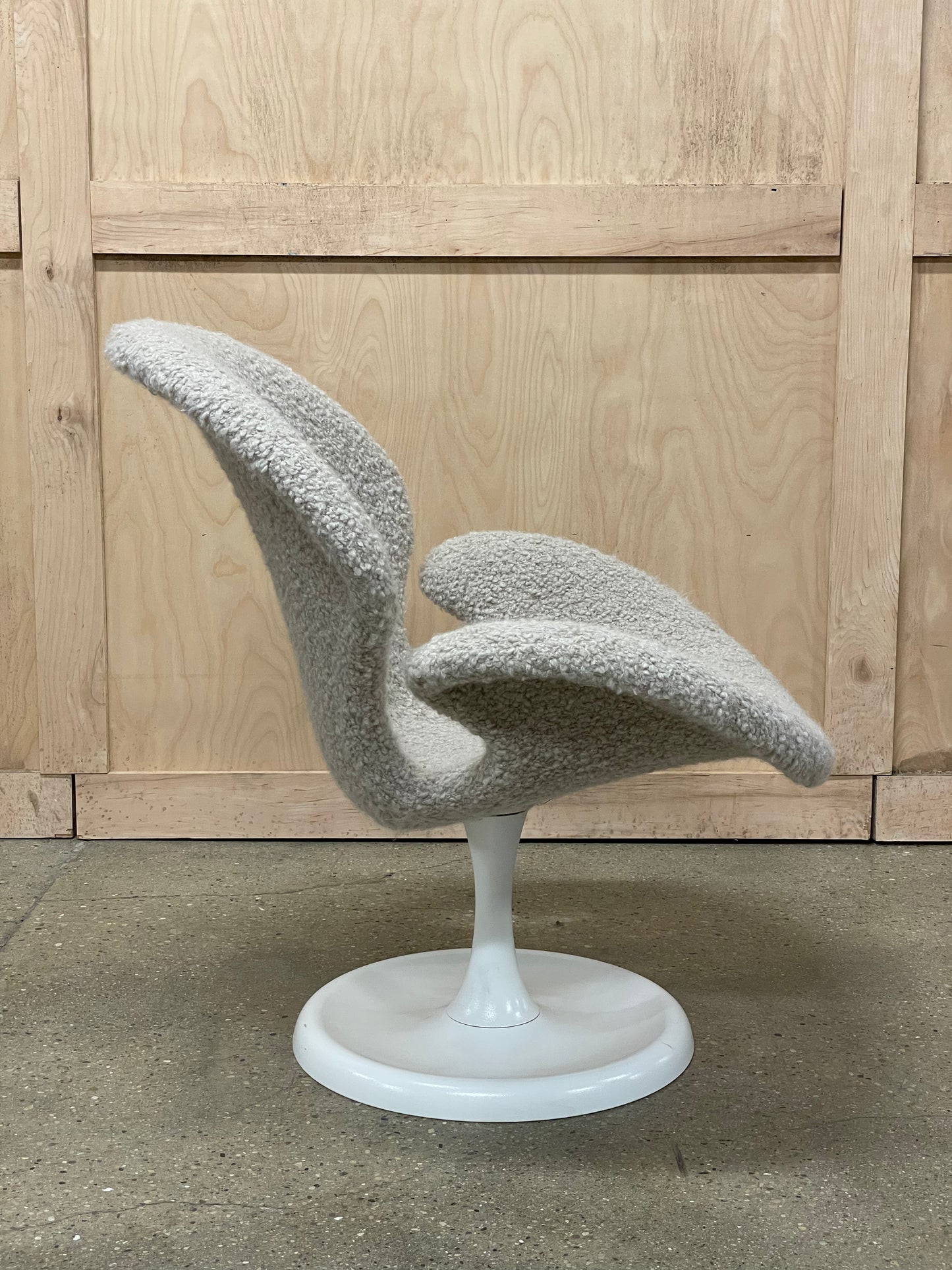 Orchid Chair