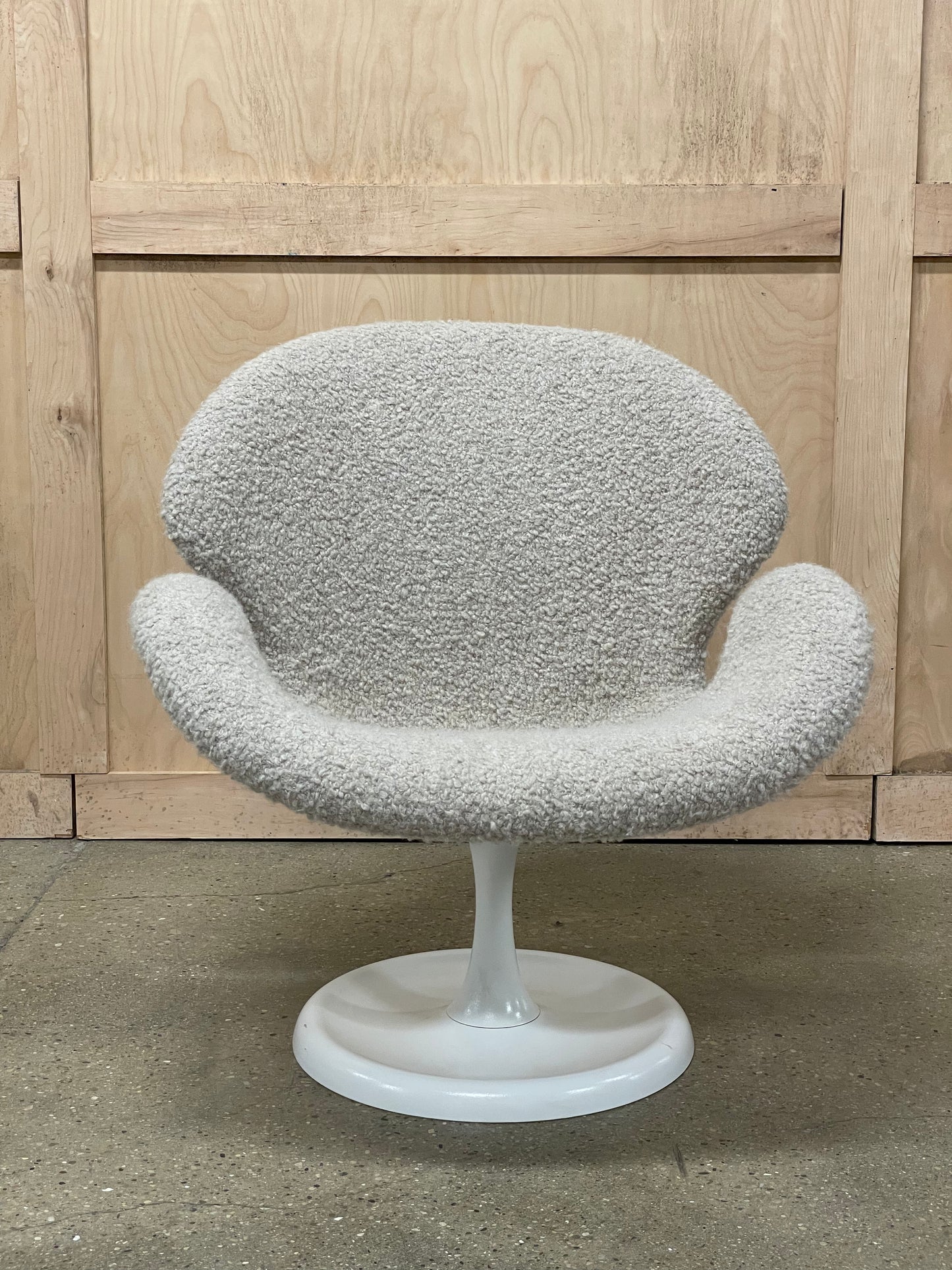 Orchid Chair