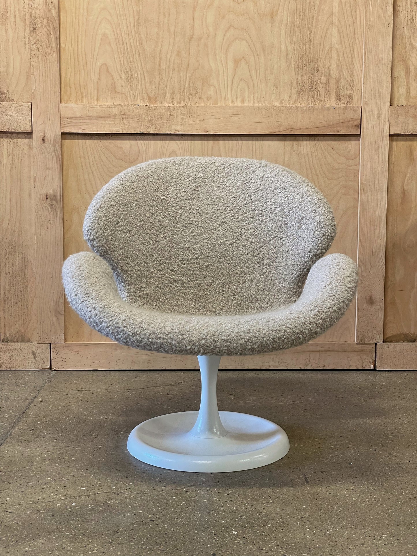 Orchid Chair
