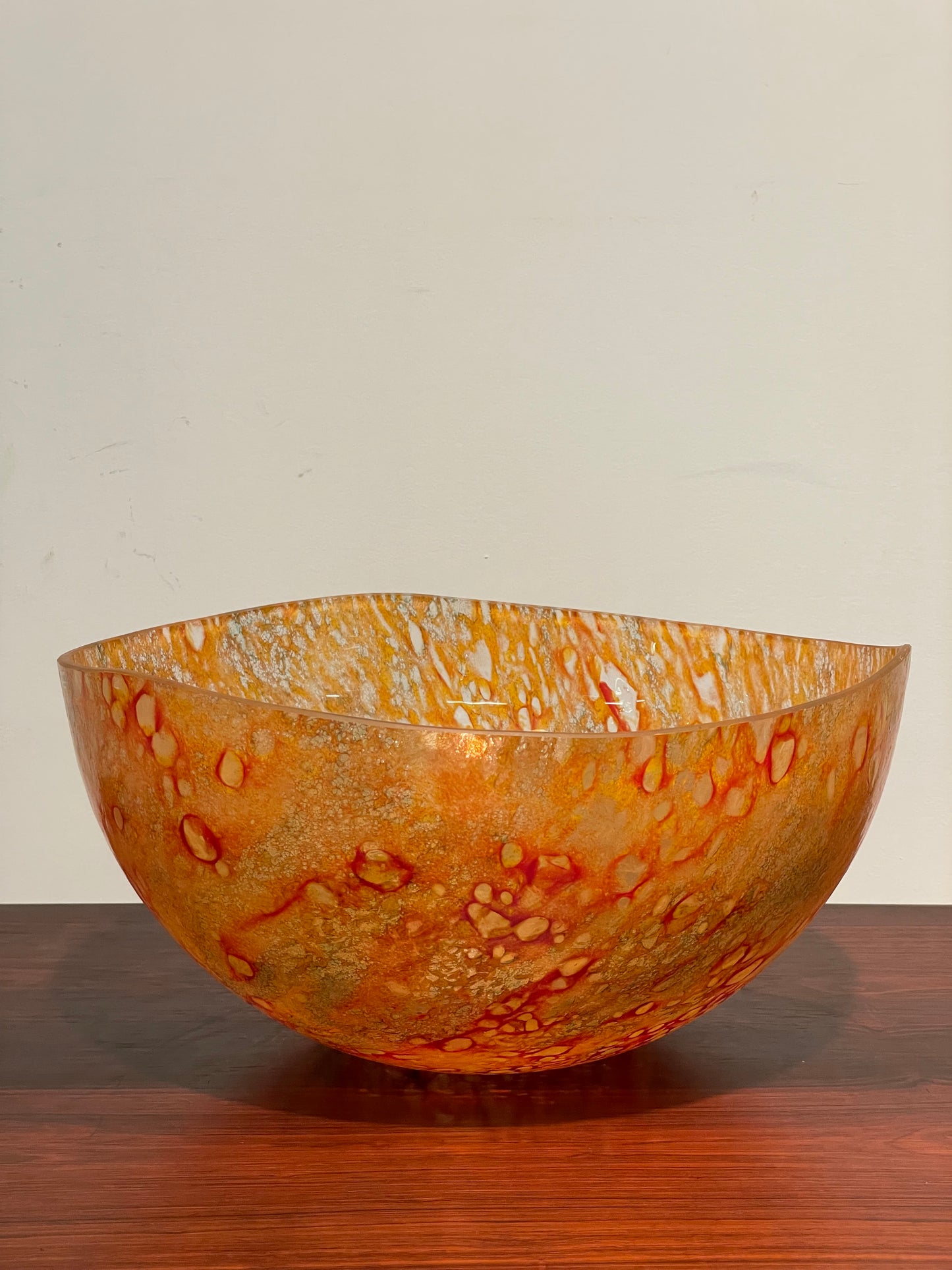 “Dino” glass bowl