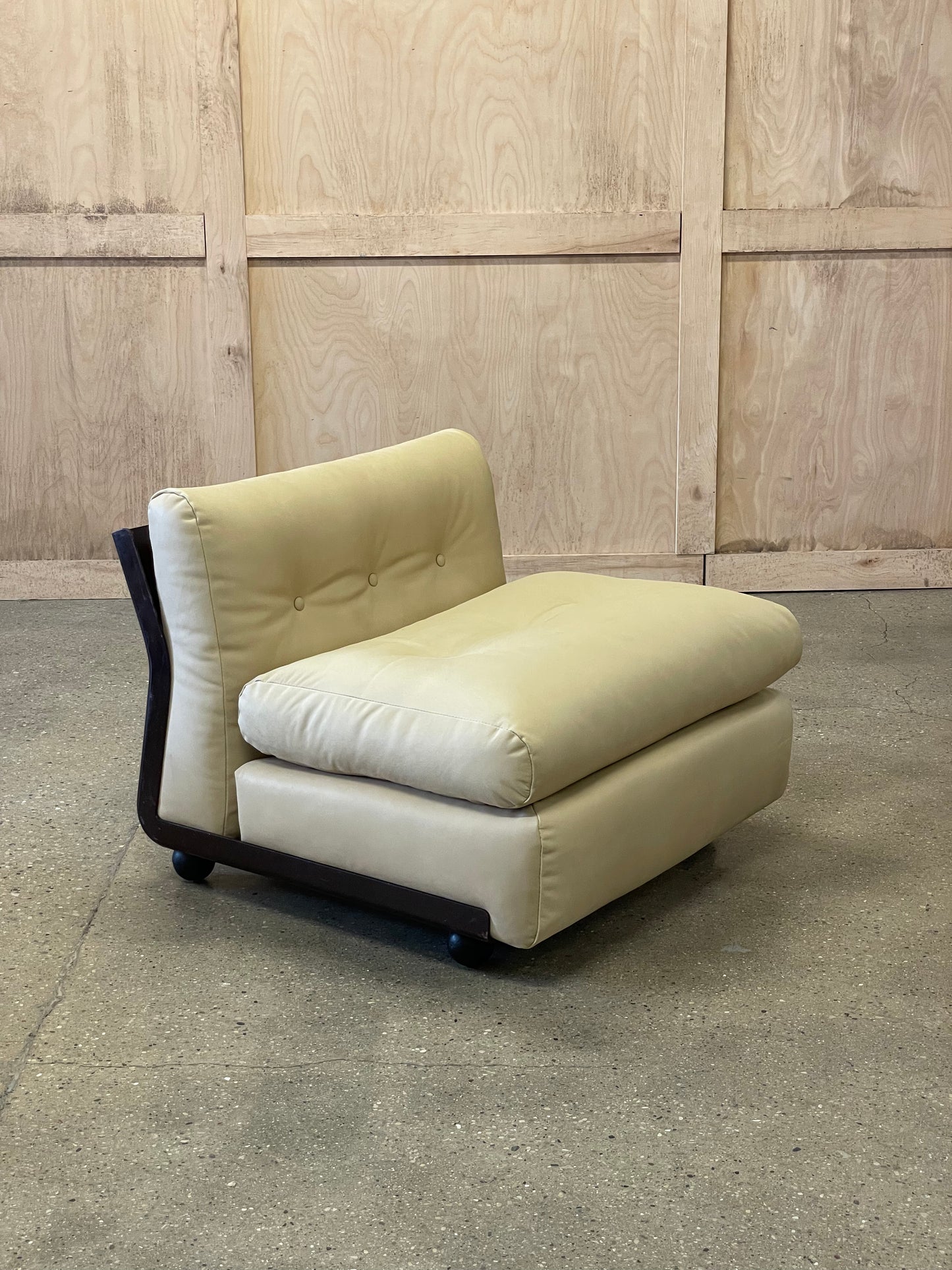 Mario Bellini Amanta Chairs
