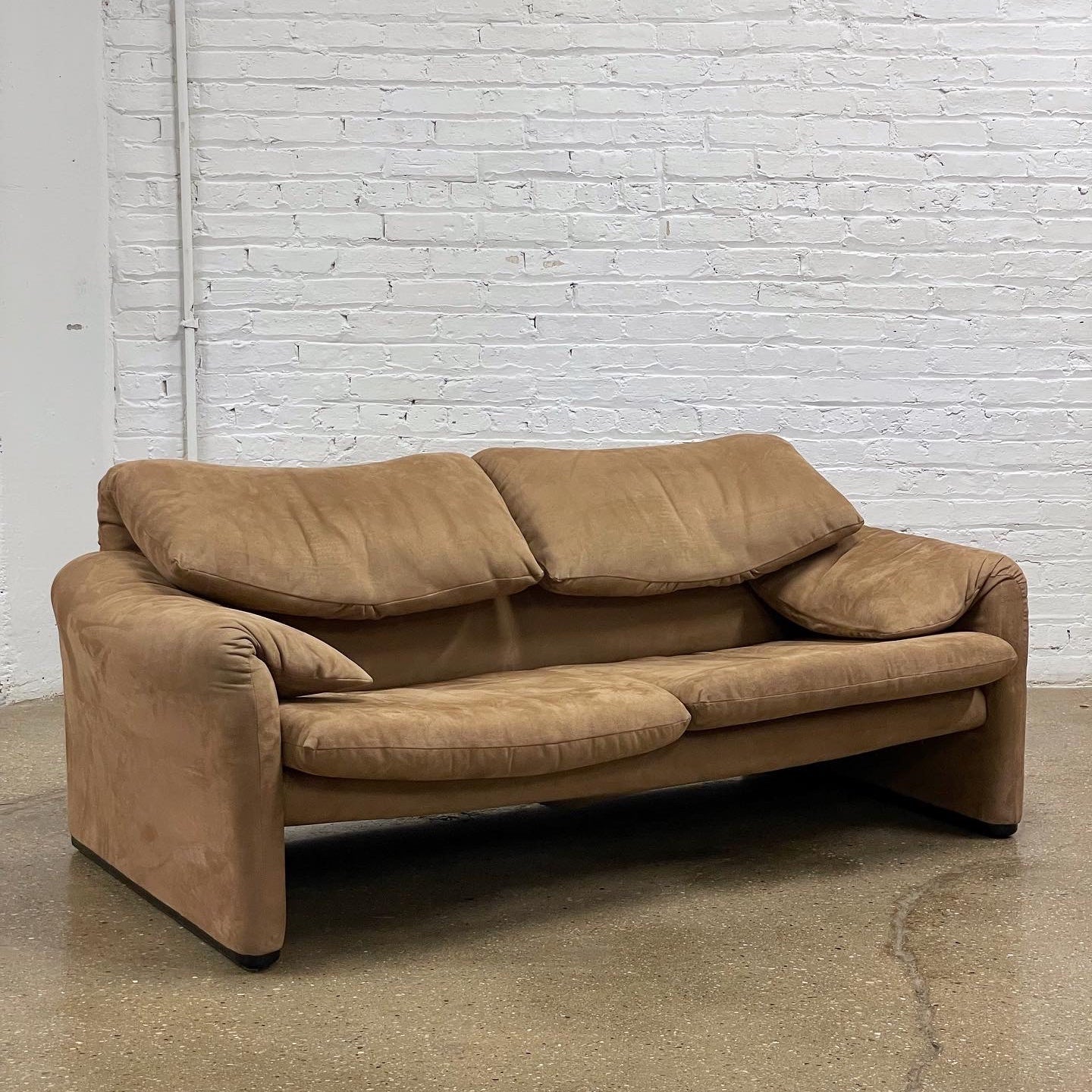Maralunga Sofa