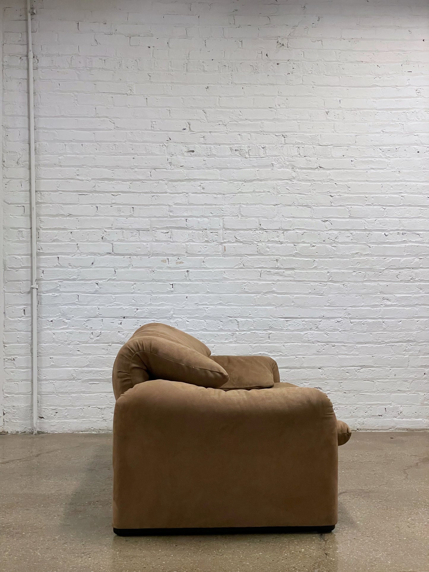 Maralunga Sofa