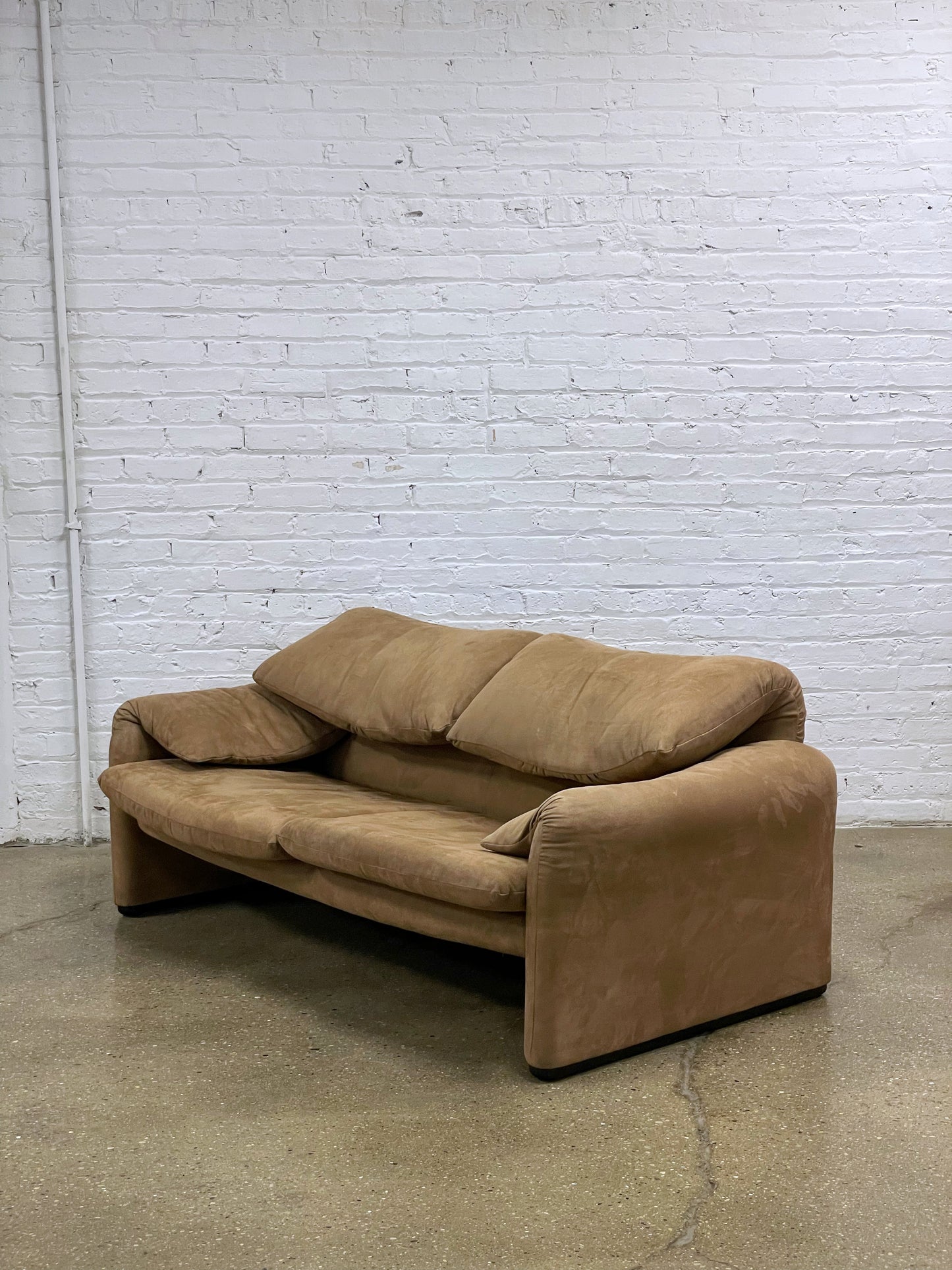 Maralunga Sofa