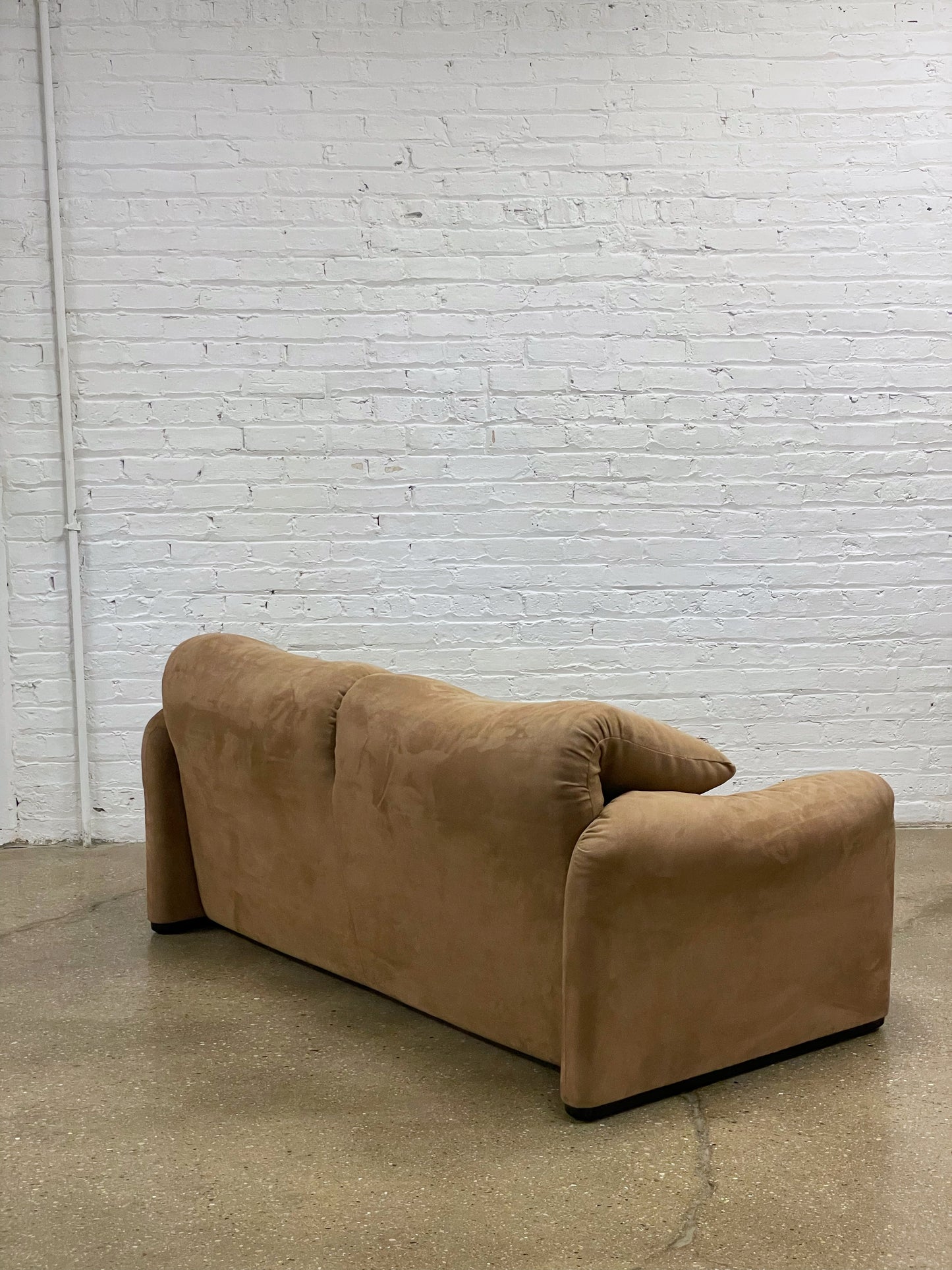 Maralunga Sofa