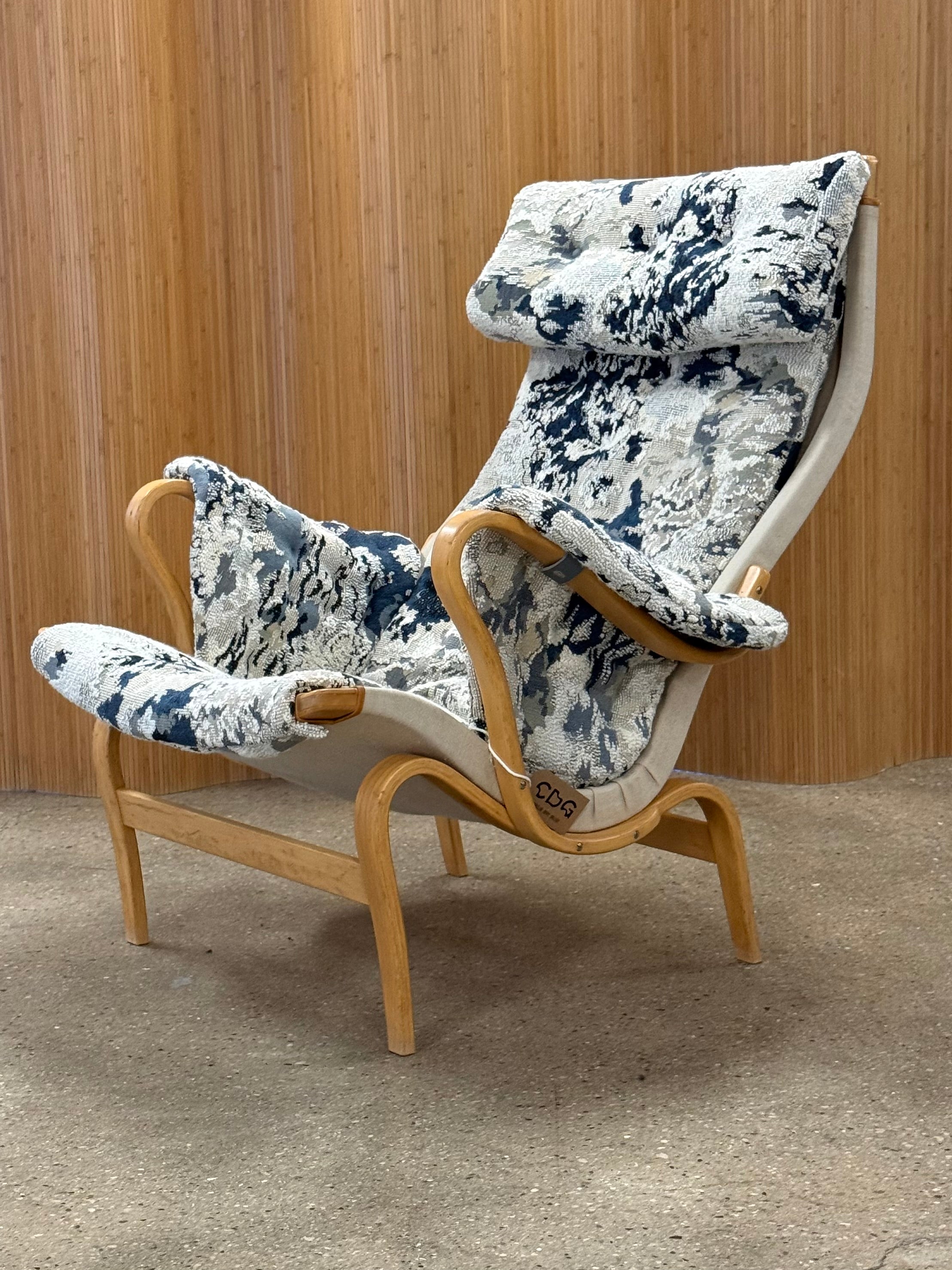 Pernilla Chair