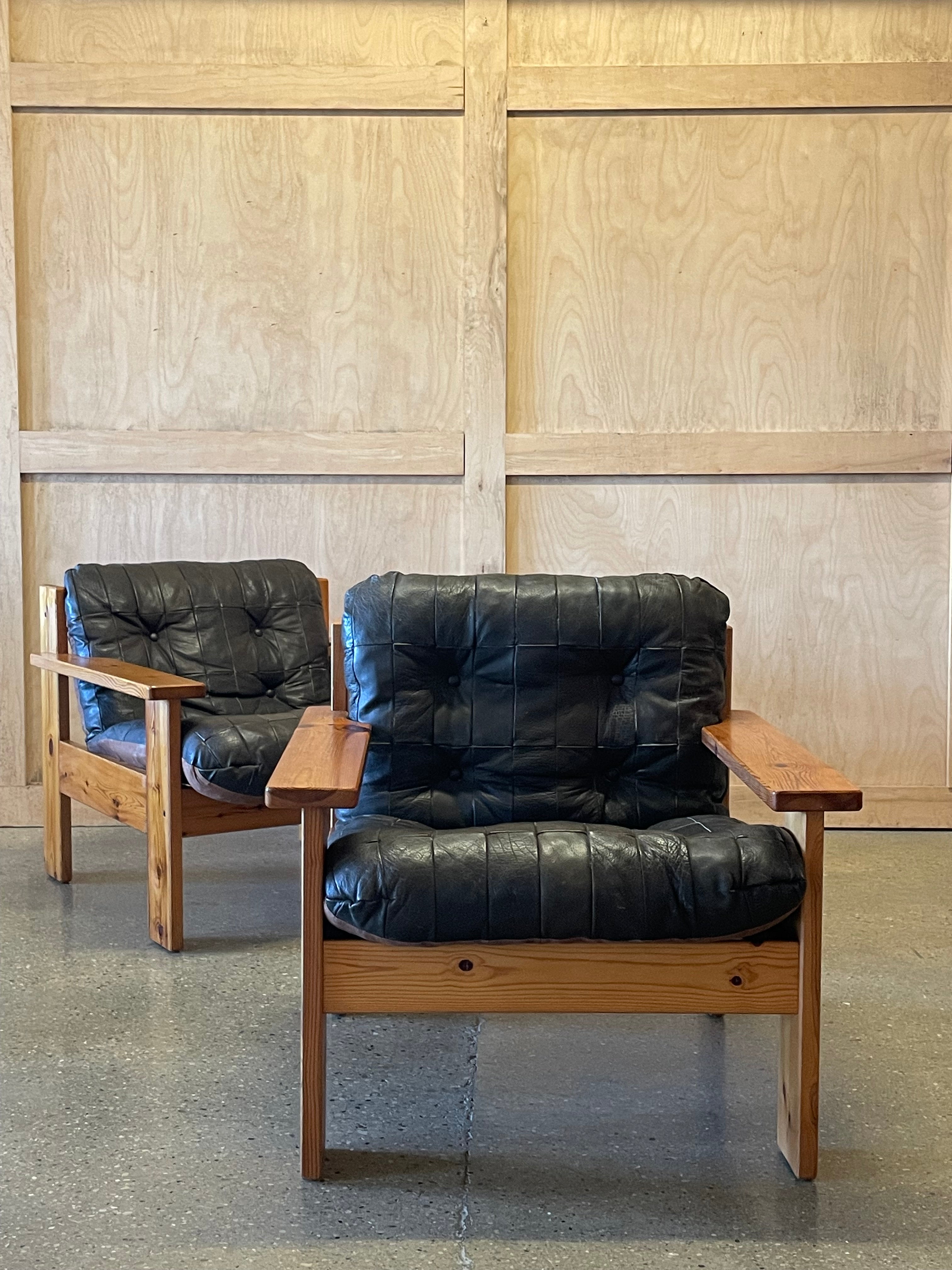 Pair of Pine Lounge Chairs