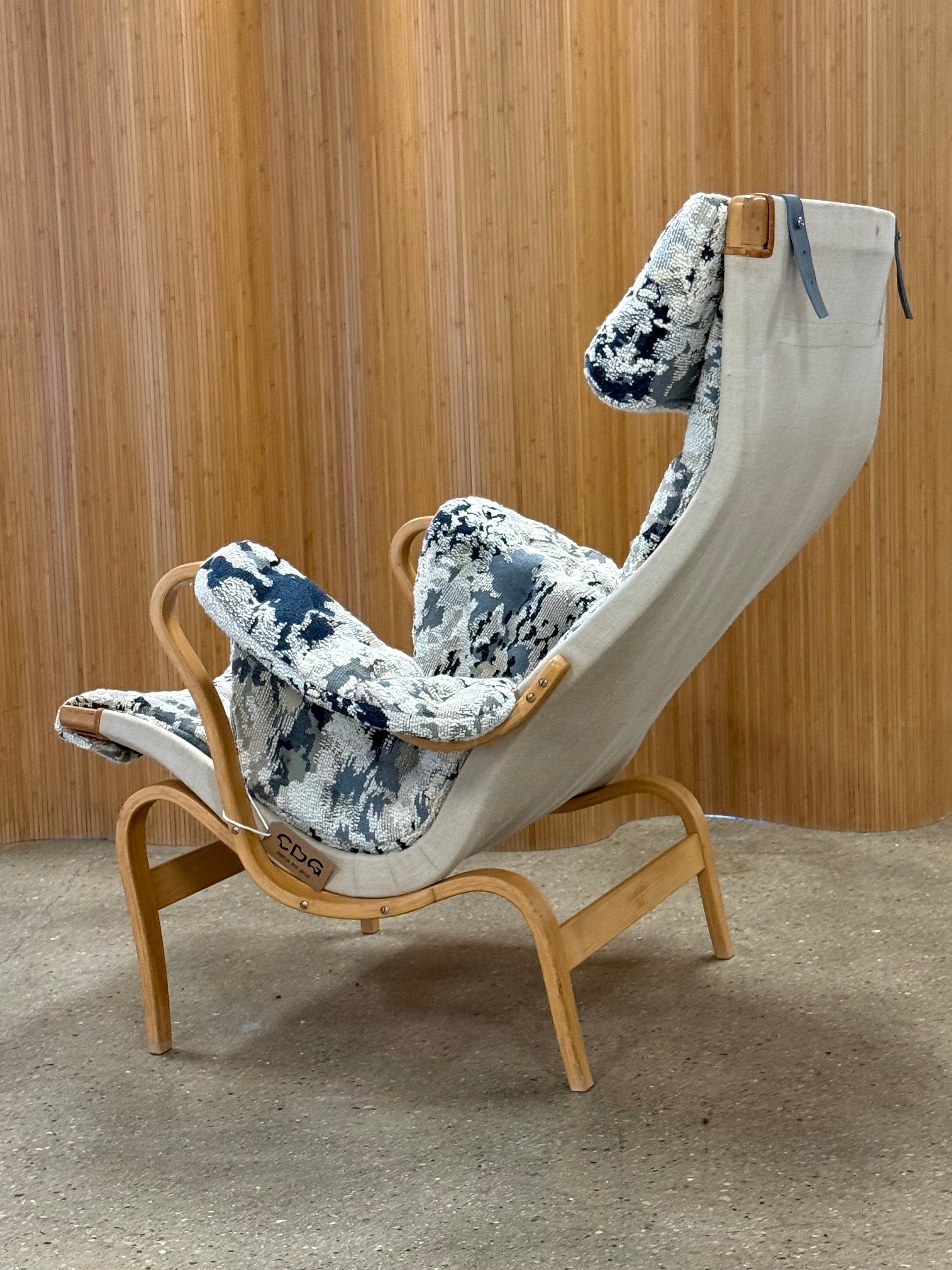 Pernilla Chair