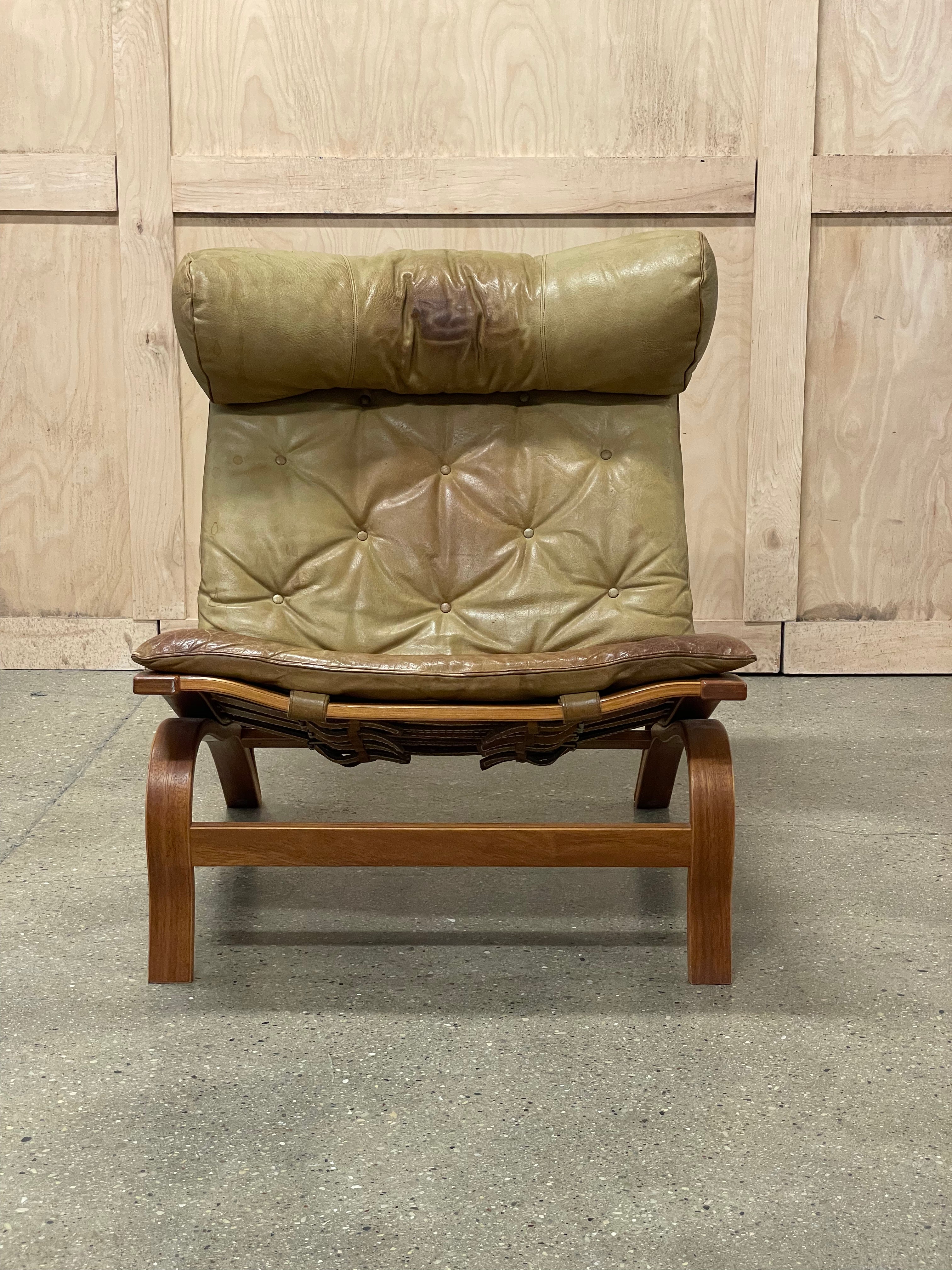 Arne Norell “Skandi” Chair