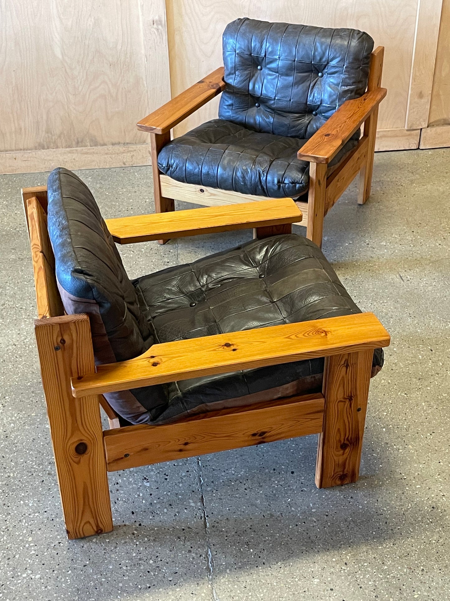 Pair of Pine Lounge Chairs