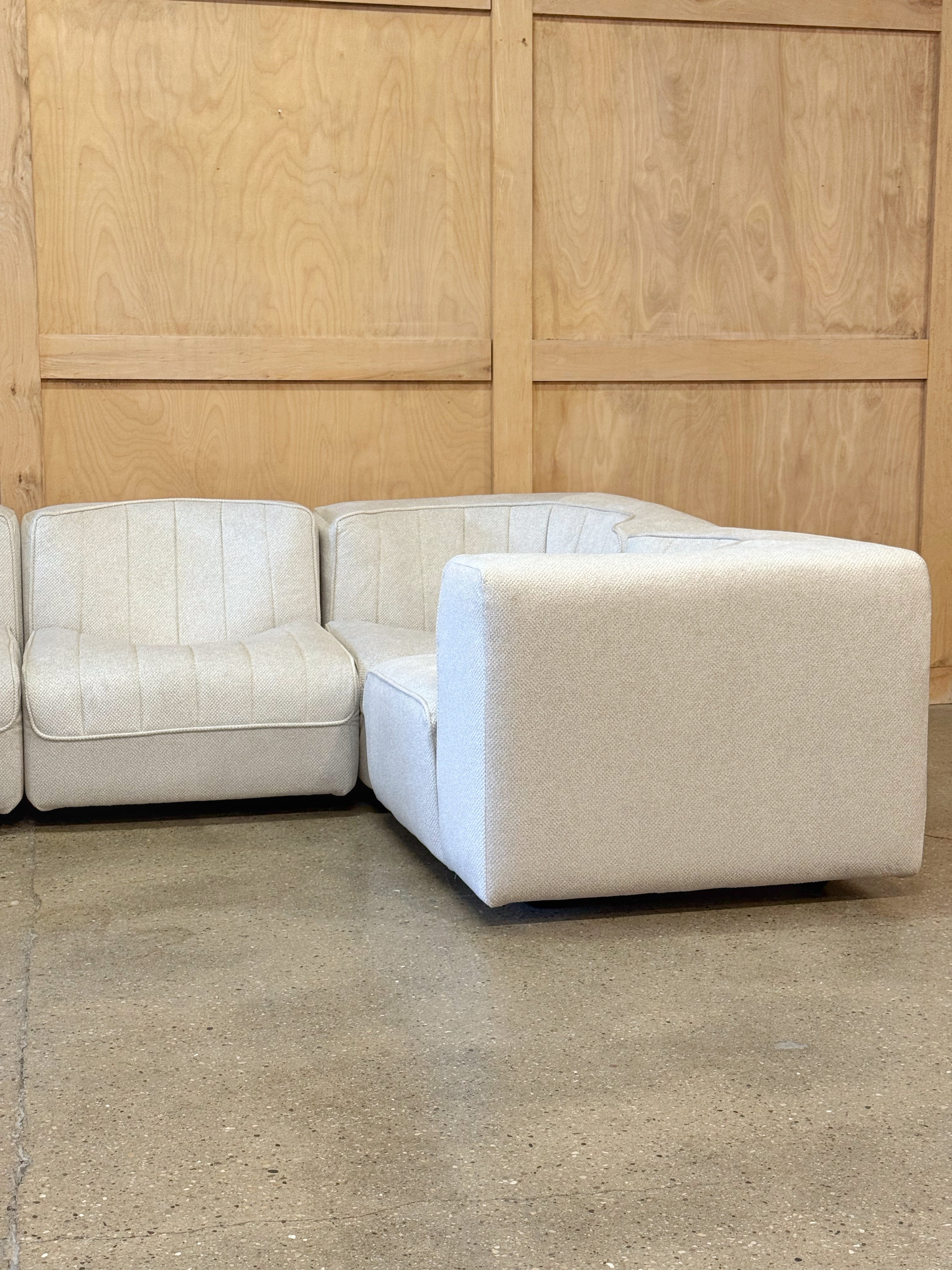 Tito Agnoli 9000 sofa