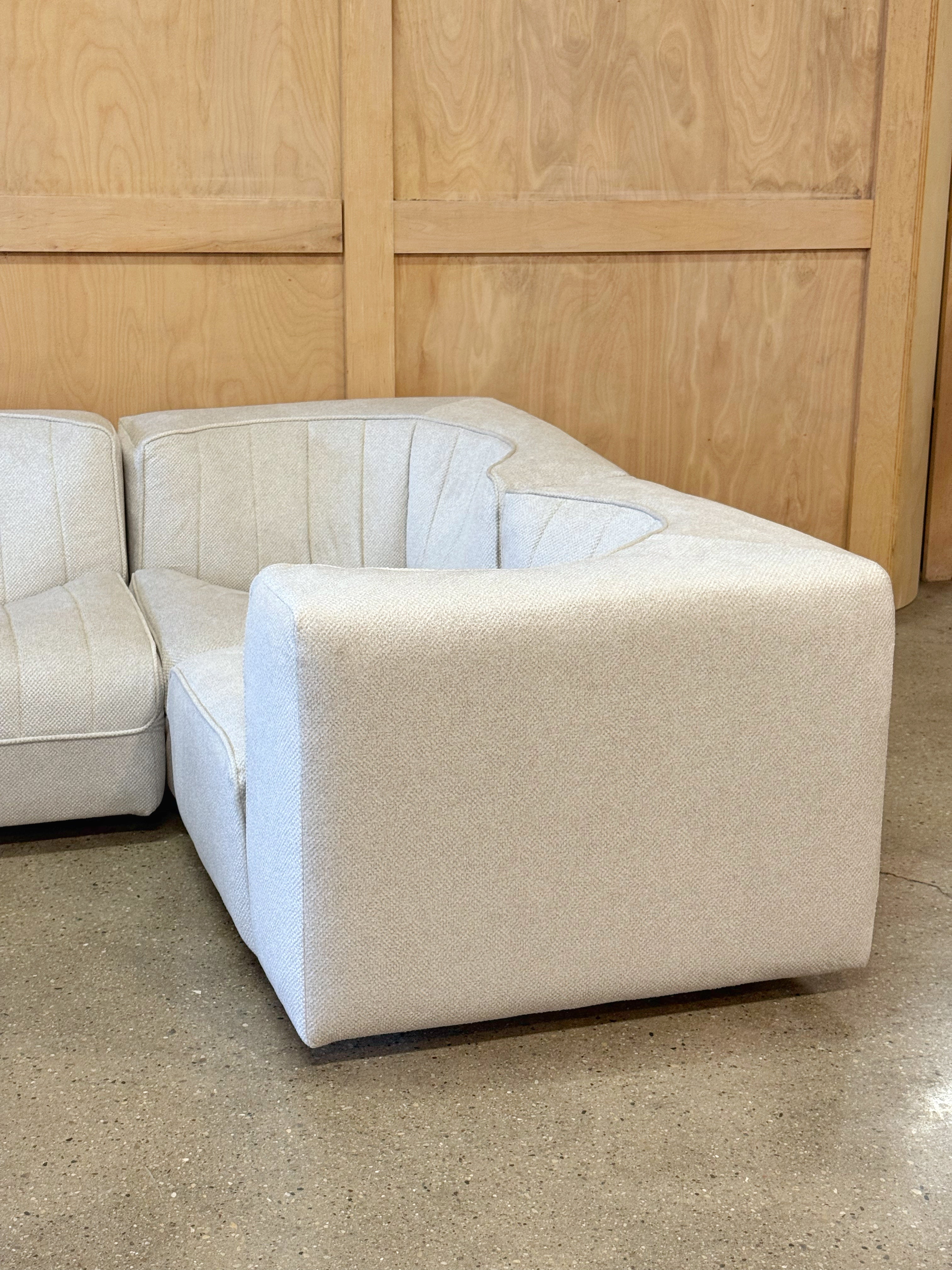Tito Agnoli 9000 sofa
