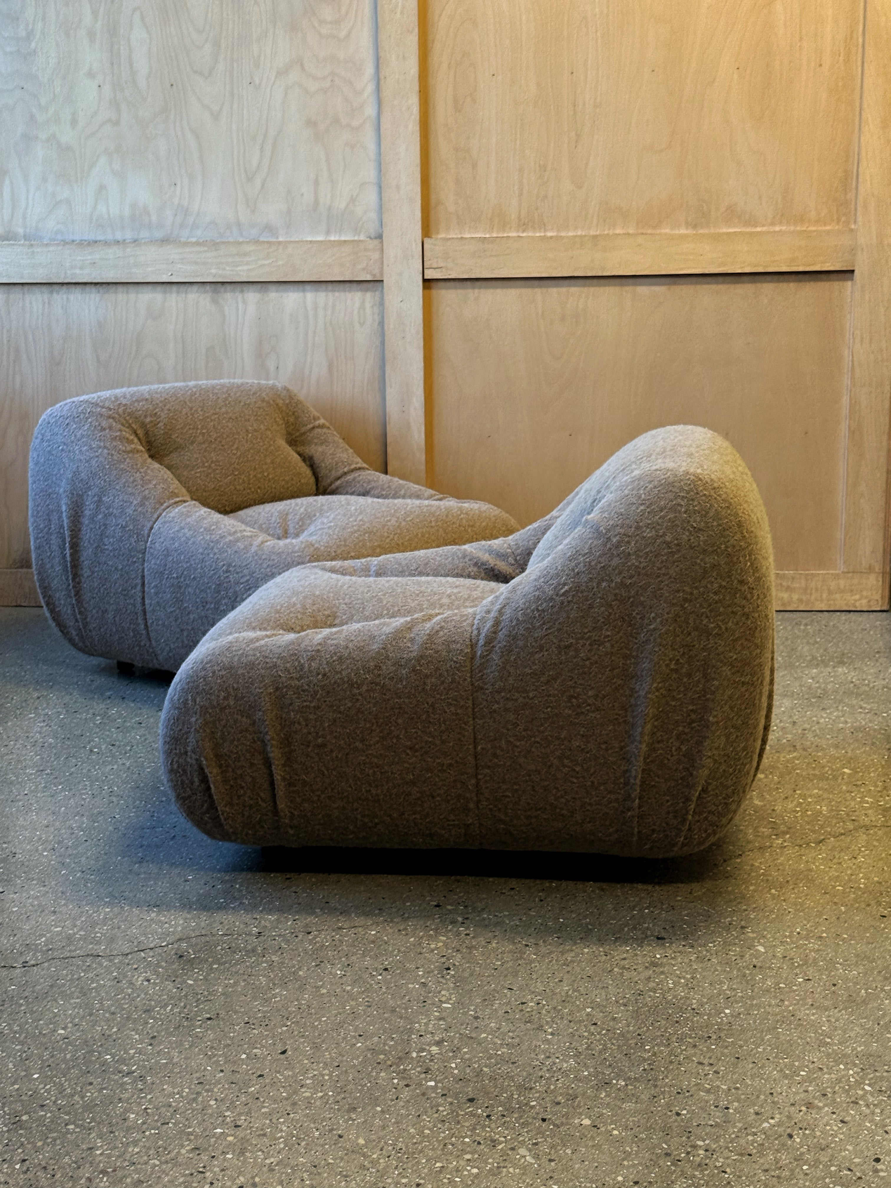 Pair of pouf lounge chairs