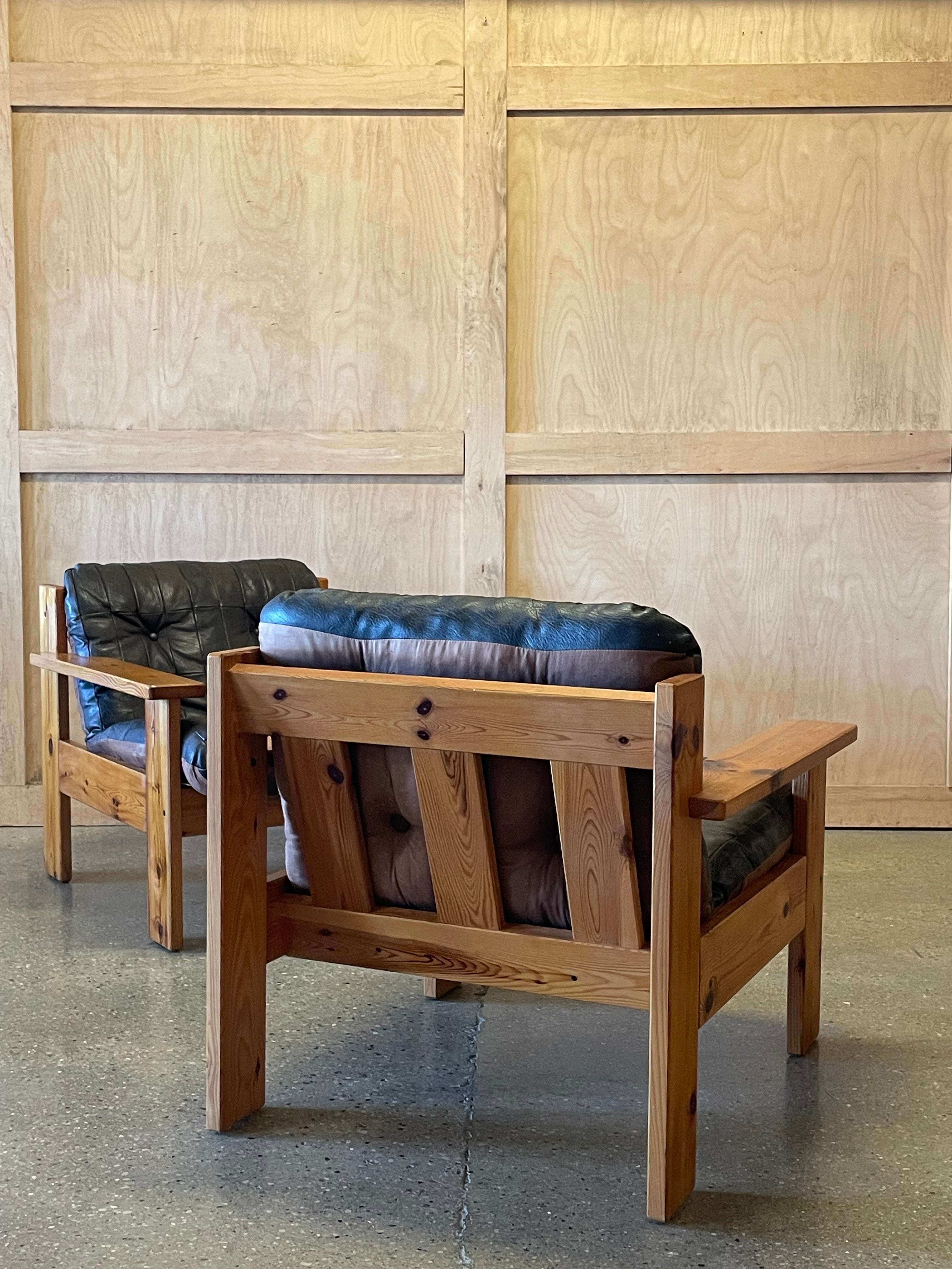 Pair of Pine Lounge Chairs