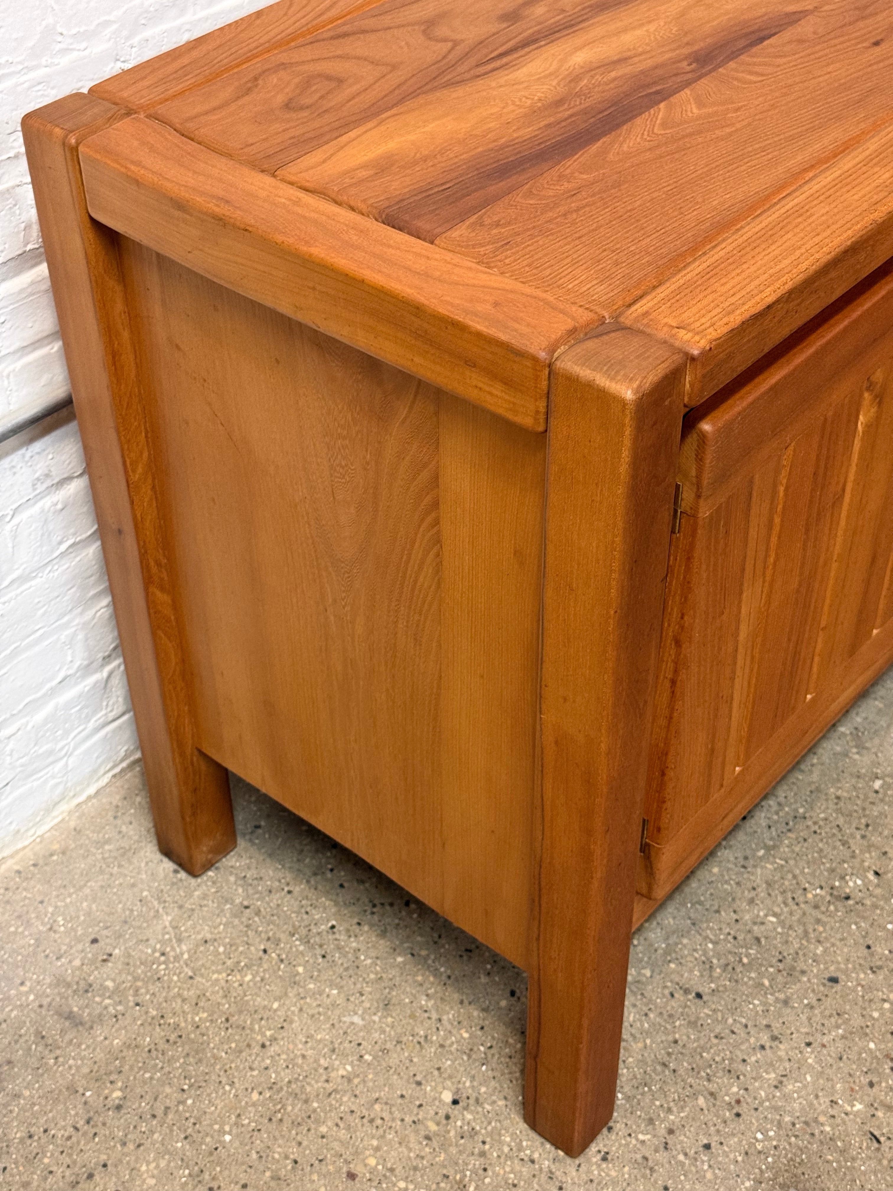 Maison Regaine Cabinet