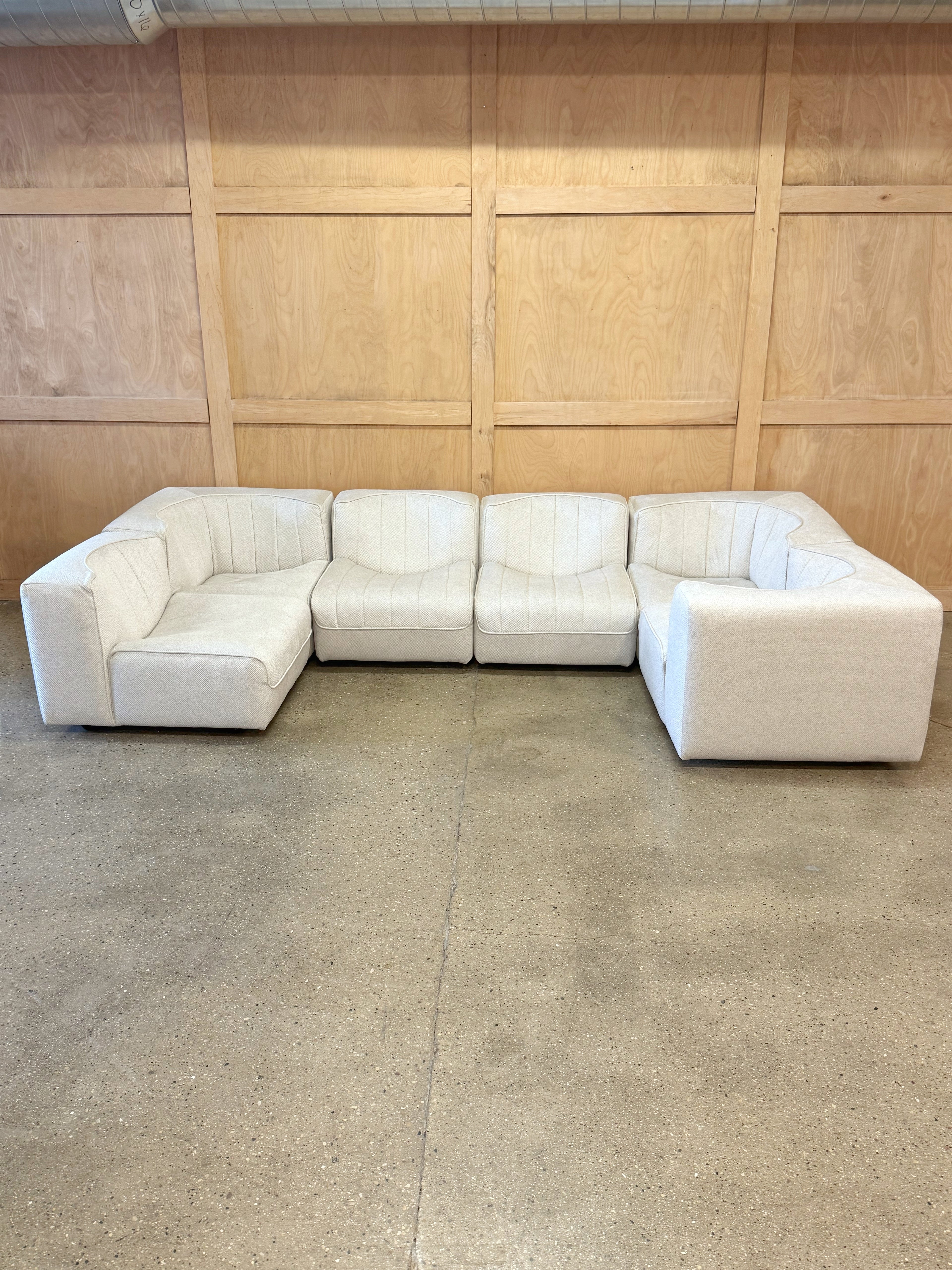 Tito Agnoli 9000 sofa