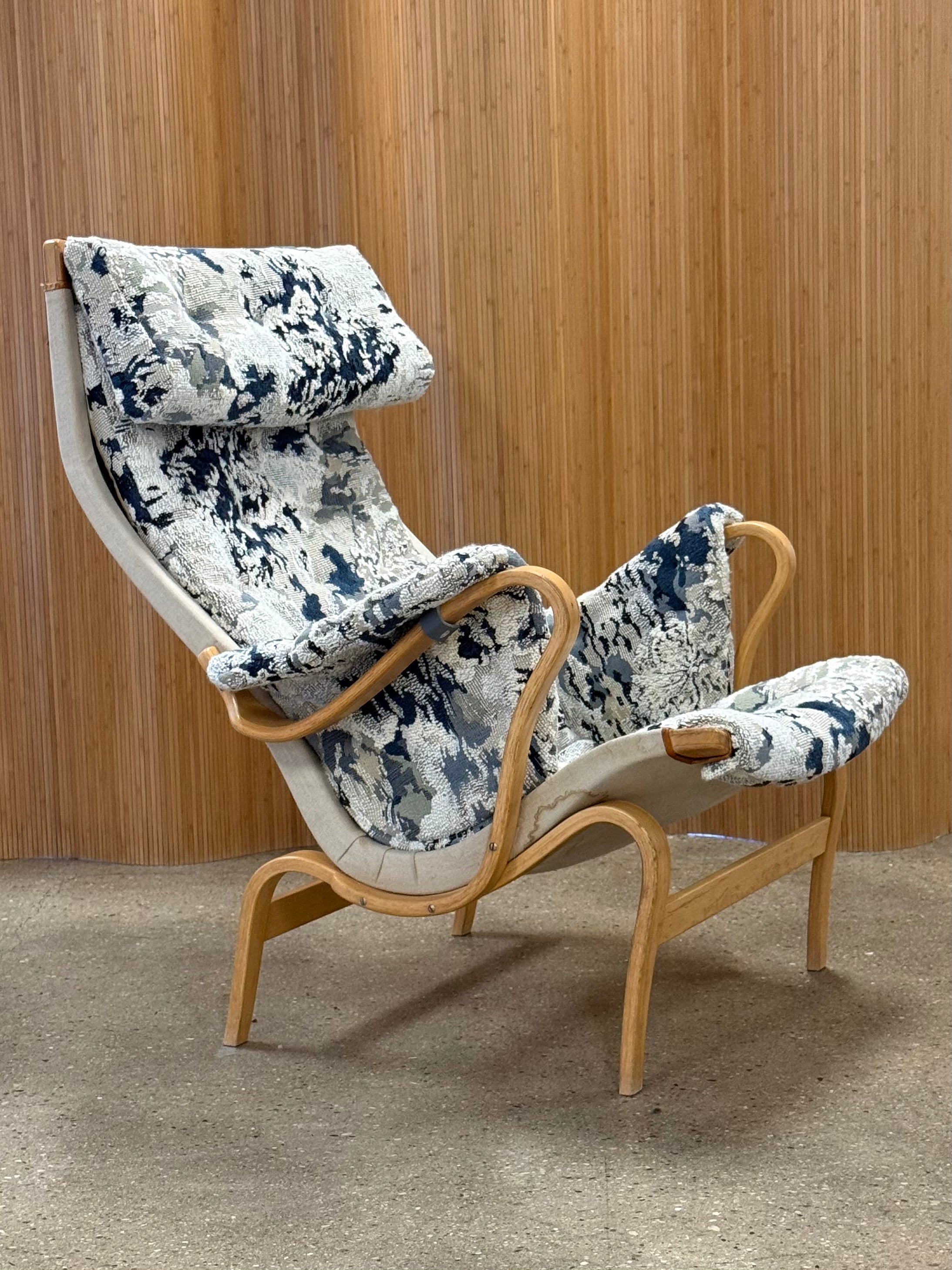 Pernilla Chair